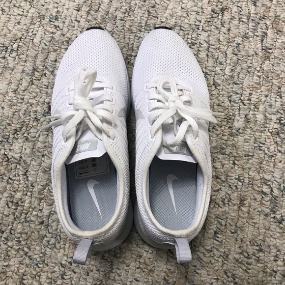 White Nike’s - Picture 3 of 5